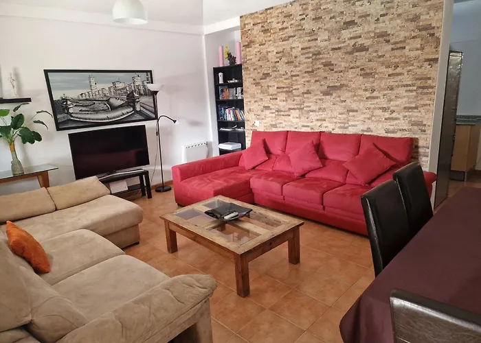 Martha Casa Principal Anexa בית נופש