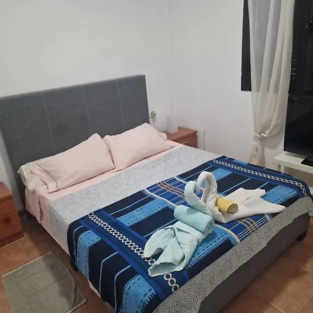 Martha Casa Principal Anexa Будинок відпочинку Плайя-Бланка