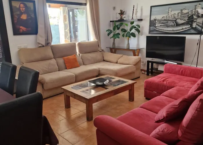 Будинок відпочинку Martha Casa Principal Anexa *